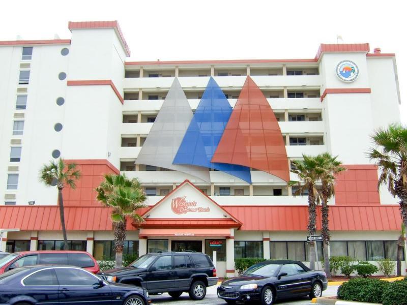 Harbour Beach Resort Studios! Daytona Beach Exterior photo